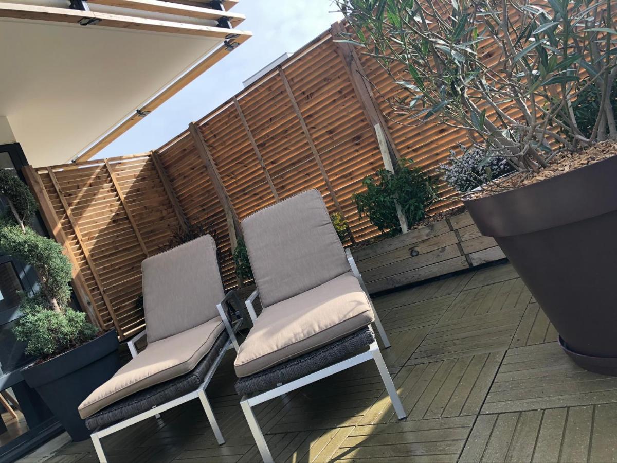 Apartament Le Petit Caillebotis La Rochelle  Zewnętrze zdjęcie